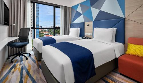 Standard Twin Room with Free Breakfast - Top Floor