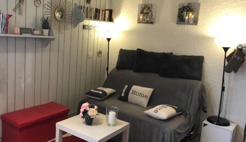 Superior One-Bedroom Apartment