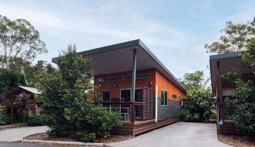 Designer Freshwater Three-Bedroom Villa 