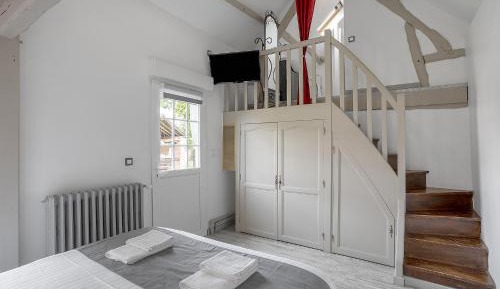 Mezzanine Room