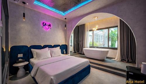 Deluxe Double Room with Bath