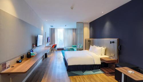 Standard King Room with Balcony