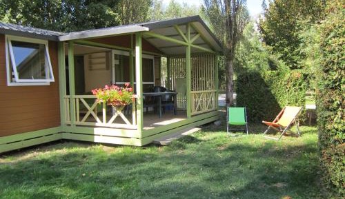 Three-Bedroom Chalet Sunday (6 People)