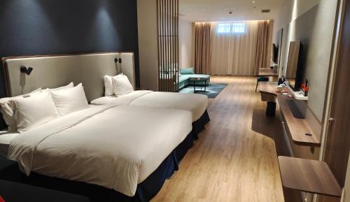 Standard King Room - Accessible