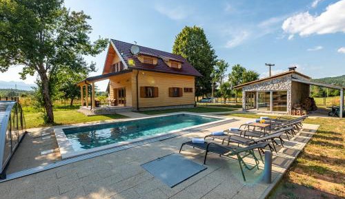 Three-Bedroom Chalet