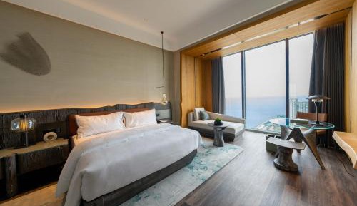 Executive King Room - Executive Lounge Access