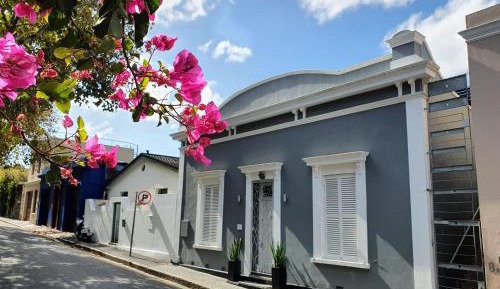 Three-Bedroom Villa with Pool – 10 Loader Street