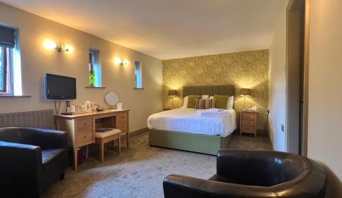 King Room with Bath and Shower