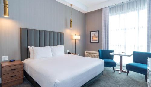 Standard Room, 1 King Bed