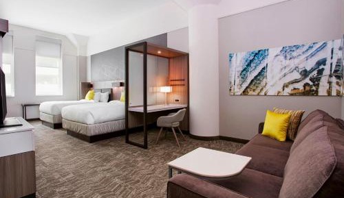 Executive Queen Suite