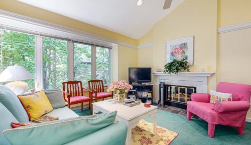 One Bedroom Apartment