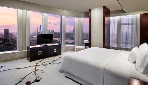 Westin Renewal King Suite