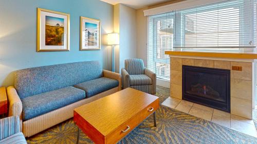 Two-Bedroom Apartment 8