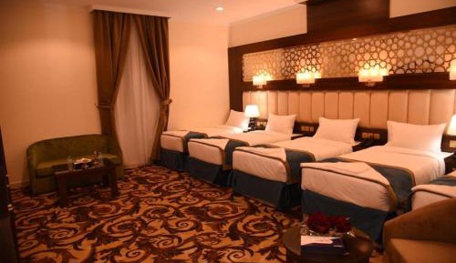 Quadruple Room with Bathroom