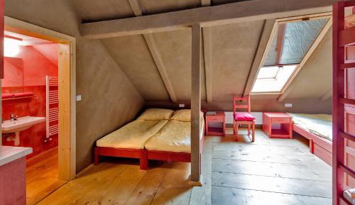 Sextuple Room