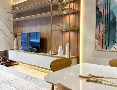 Apartment with Garden View