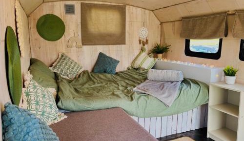 Double or Twin Room with Lake View