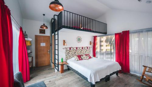 Deluxe Double or Twin Room with Garden View