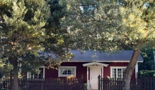 Three-Bedroom Cottage