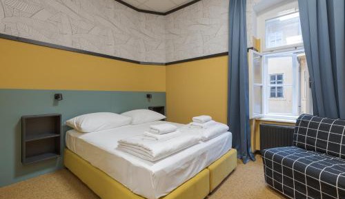 Deluxe Double Room (2 Adults + 1 Child) - Ilica street 44