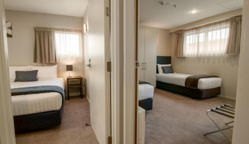4 Bedroom Apartment