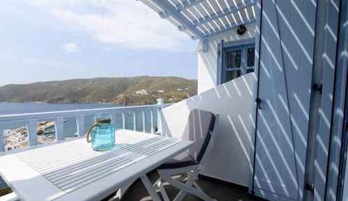 Deluxe Triple Room with Sea View