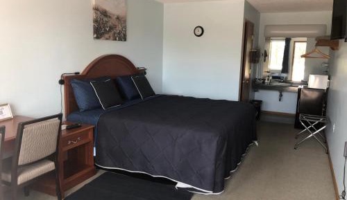 Single Room with Bath
