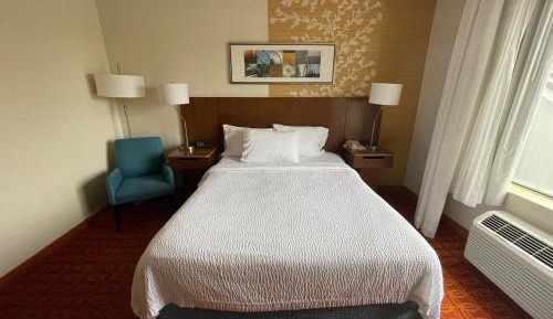 Queen Room