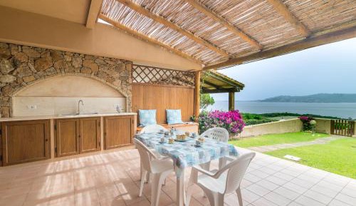 Villa with Sea View