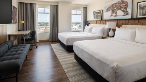 Queen Room with Two Queen Beds