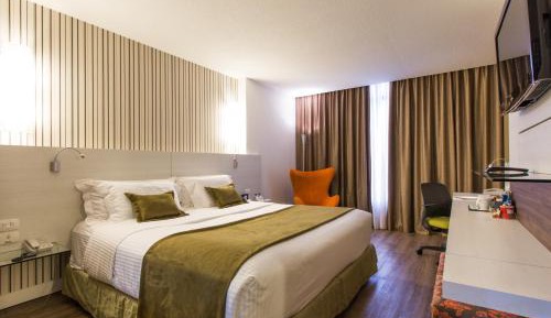 Business Class Queen Non Smoking