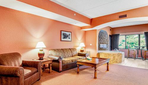 Two Bedroom Apartment 