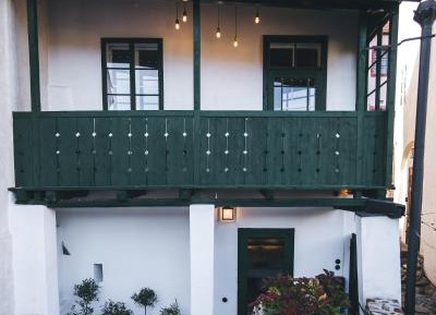 Apartment with Balcony