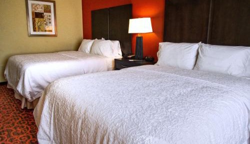 Room with Two Queen Beds - Non-Smoking