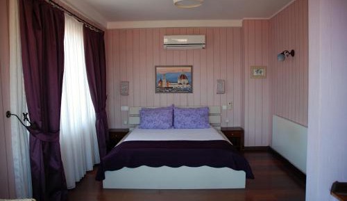 Deluxe Double Room with Balcony and Sea View
