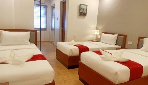 Triple Room