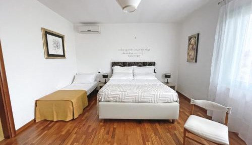 Triple Room with Private Bathroom