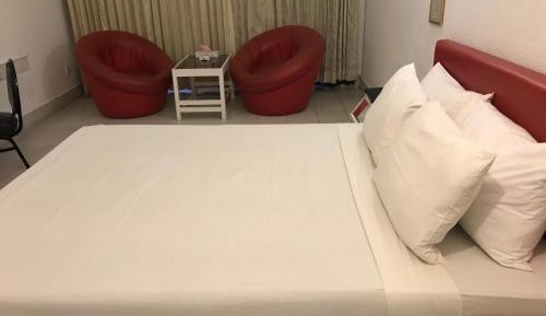 Double or Twin Room with Bathroom