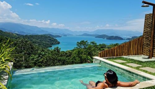 Suite with Private Pool