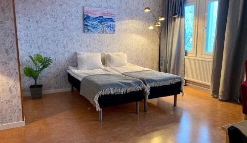 Twin Room with Bathroom