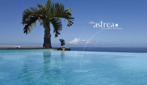 Villa with Sea View