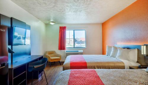 Deluxe Queen Room with Two Queen Beds - Non-Smoking