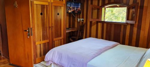 King Room with Mountain View