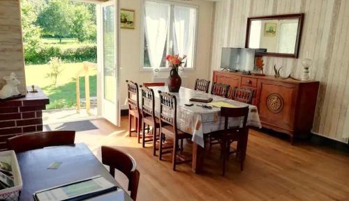 Holiday Home (6 Adults)