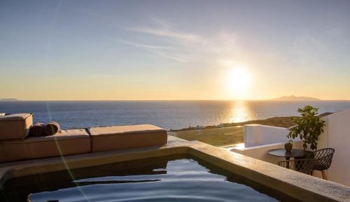 Junior Suite with Private Pool