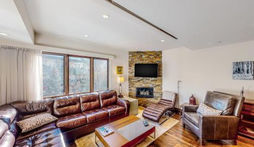 Two Bedroom Apartment 