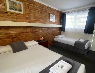 Large Twin Double Room
