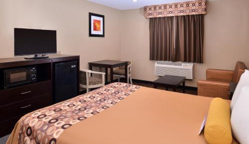 1 Queen Bed Non Smoking