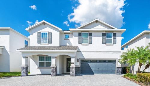 Seven-Bedroom Holiday Home