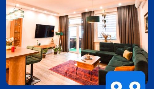 Deluxe Queen Suite
